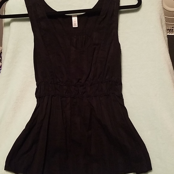Black Old Navy Ruched Tank Top - Picture 1 of 4